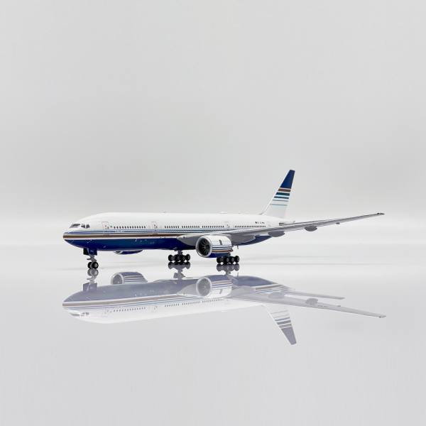 XX40058 - JC Wings - Privilege Style Boeing 777-200ER - EC-MUA -