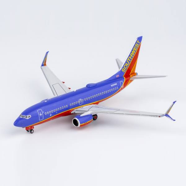 77022 - NG Models - Southwest Boeing 737-700 Canyon Blue livery mit scimitar winglets - N251WN -