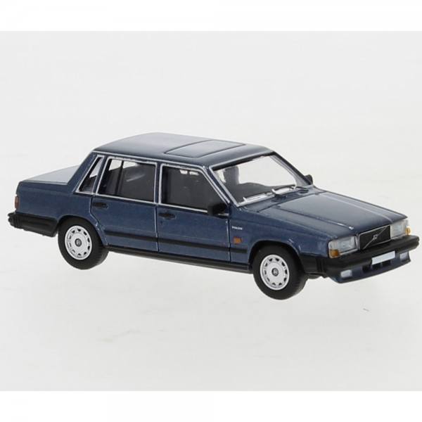 870109 - PCX87 - Volvo 740 GLE Limousine `1984, dunkelblau metallic
