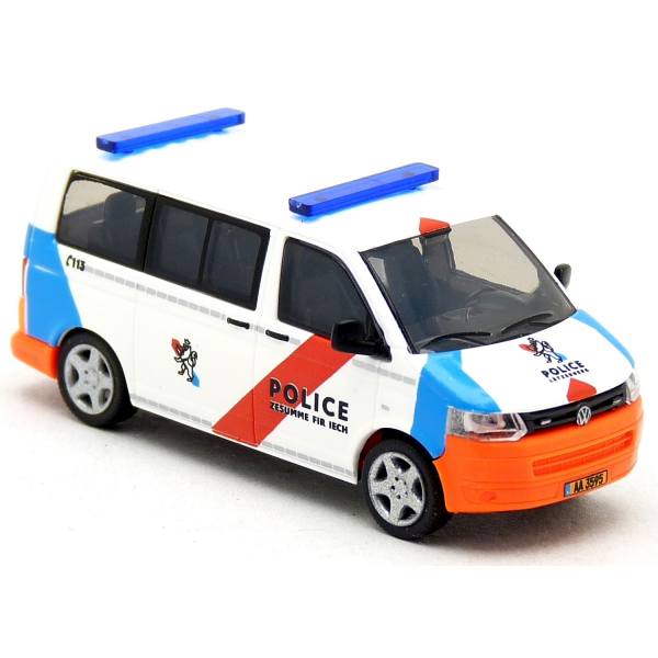 53468-2 - Rietze - Volkswagen VW T5 `10 Bus Autobahn-Funkstreifenwagen "Police" LUX