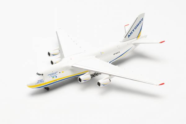 526777-004 - Herpa Wings - Antonov Airlines Antonov AN-124 “Be brave like Kherson” - UR-82072 -
