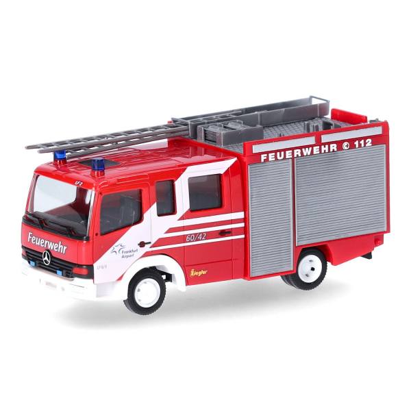 097451 - Herpa - Mercedes-Benz Atego `96  Ziegler LF8/6 "Fraport / Feuerwehr"